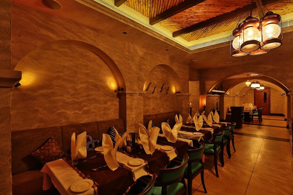 Olive Downtown Otel Kochi Dış mekan fotoğraf