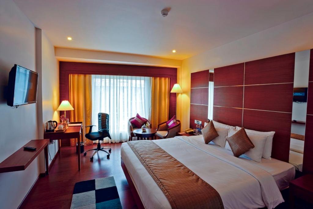 Olive Downtown Otel Kochi Dış mekan fotoğraf