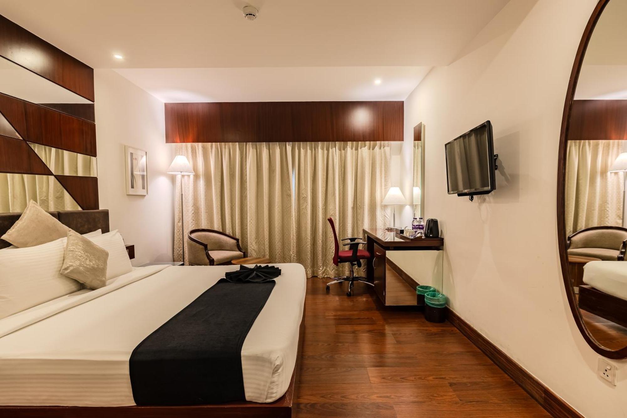 Olive Downtown Otel Kochi Dış mekan fotoğraf