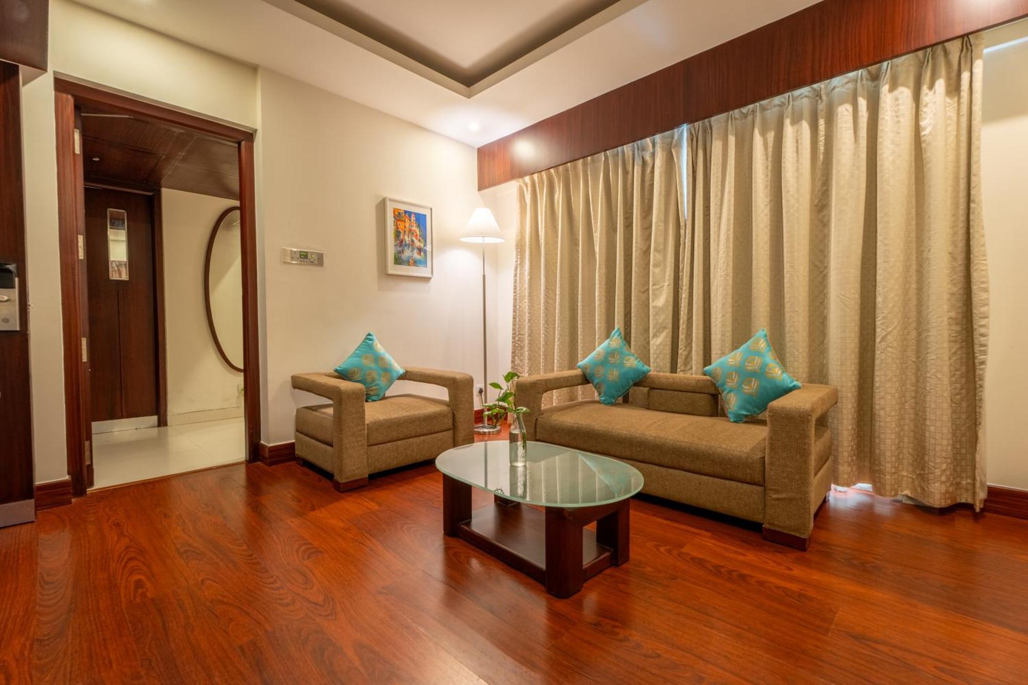 Olive Downtown Otel Kochi Dış mekan fotoğraf